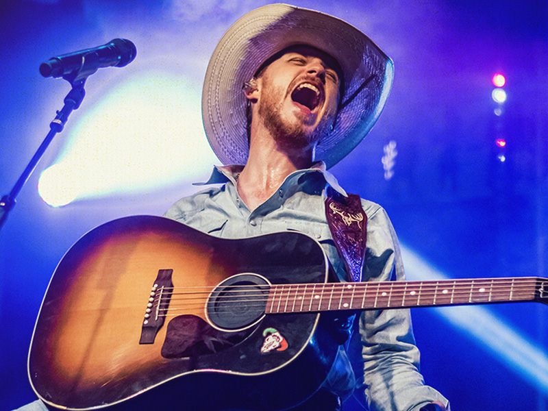 Cody Johnson at Golden 1 Center